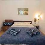 Neo Apartmán *